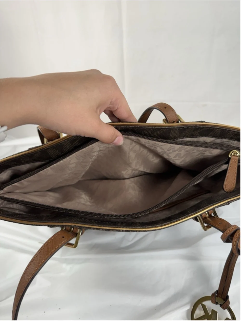 Michael Kors Jet Set East West Medium Tote Brown Signature Logo